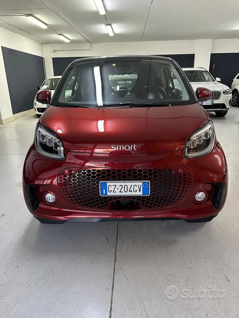 Smart Fortwo 2019 photo 2