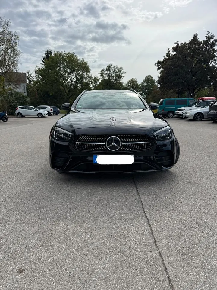 Mercedes-Benz E400