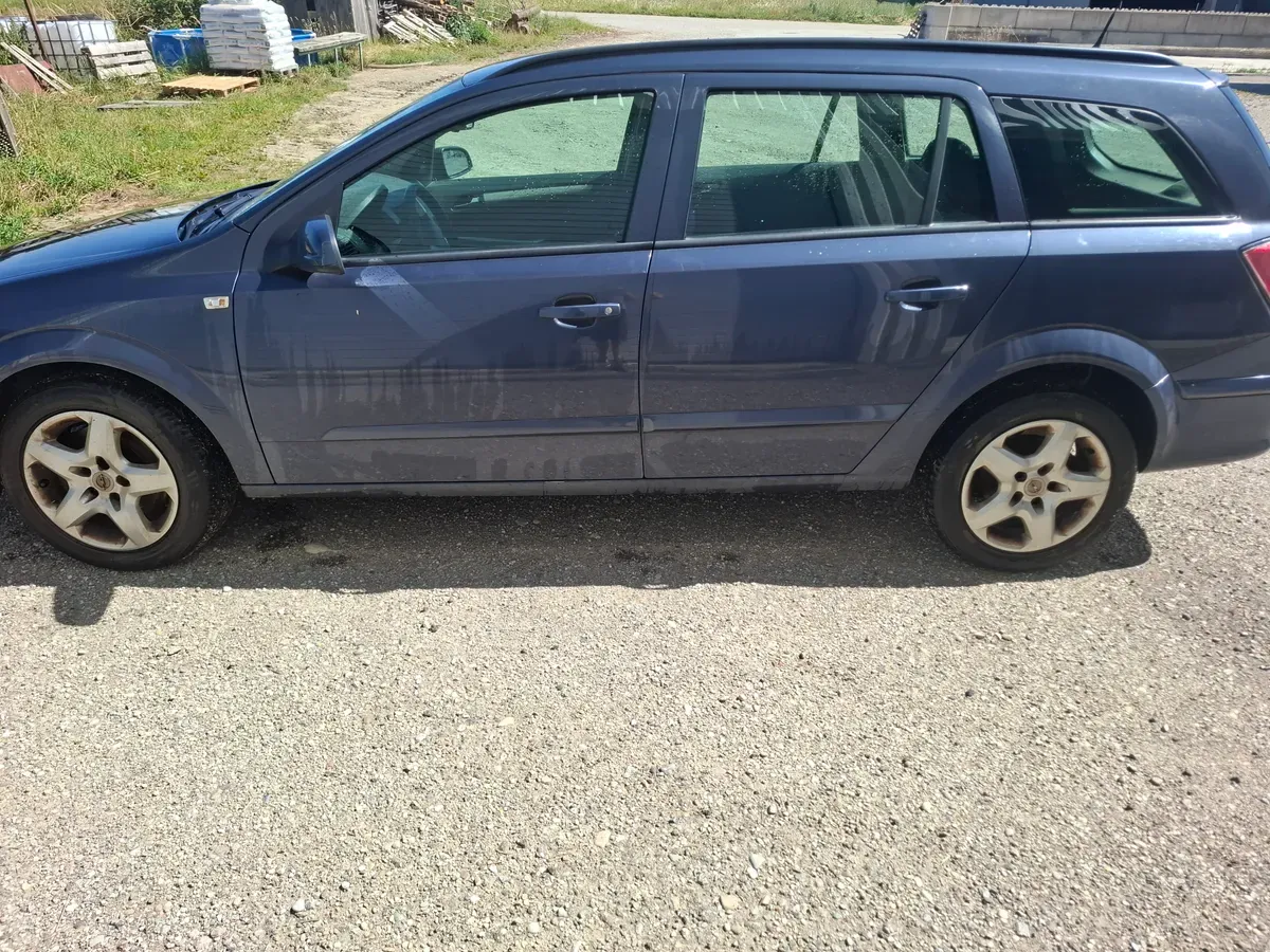 Opel Astra 2007 photo 3
