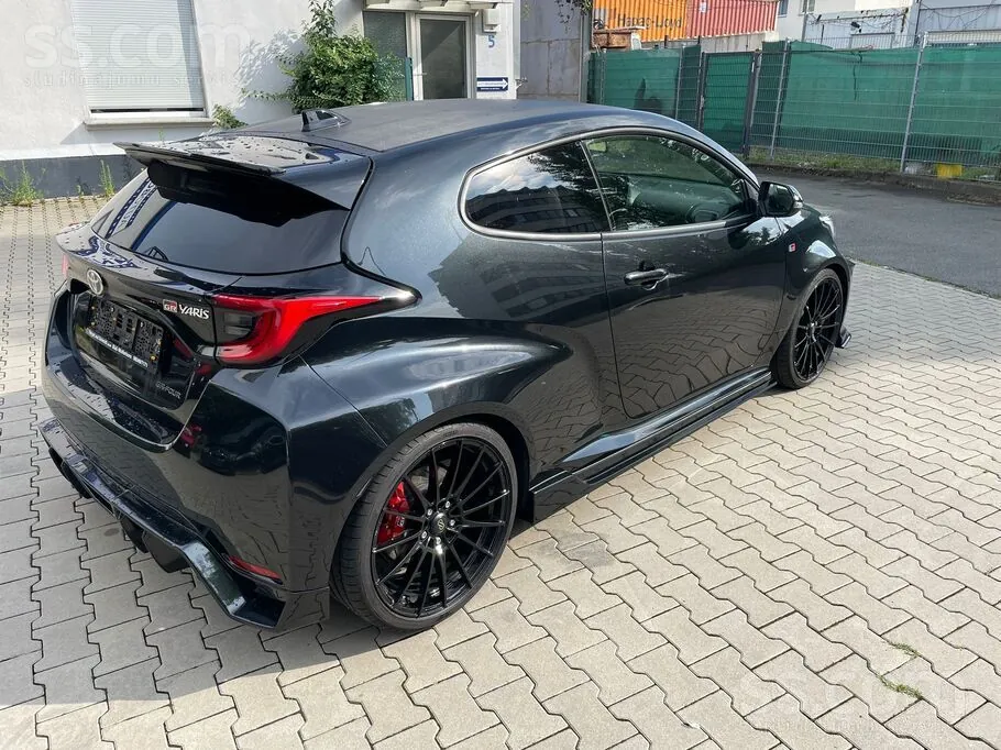 Toyota Gr Yaris 2021 photo 3