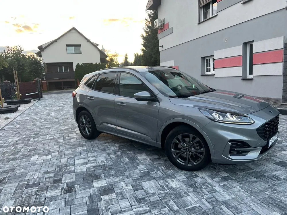 Ford Kuga 2023 photo 2