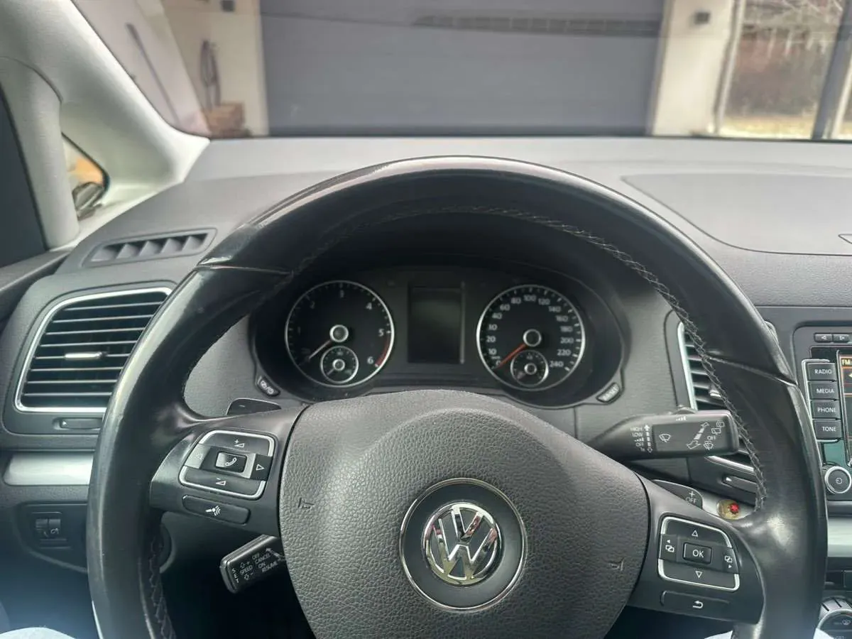 Volkswagen Sharan 2015 photo 3