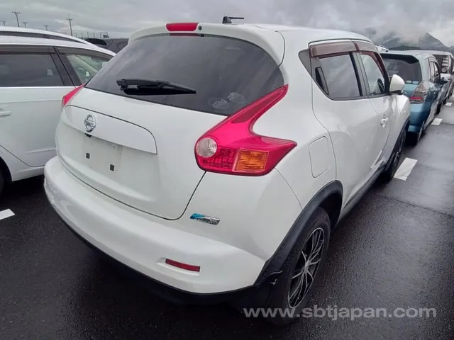 Nissan Juke 2011 photo 4