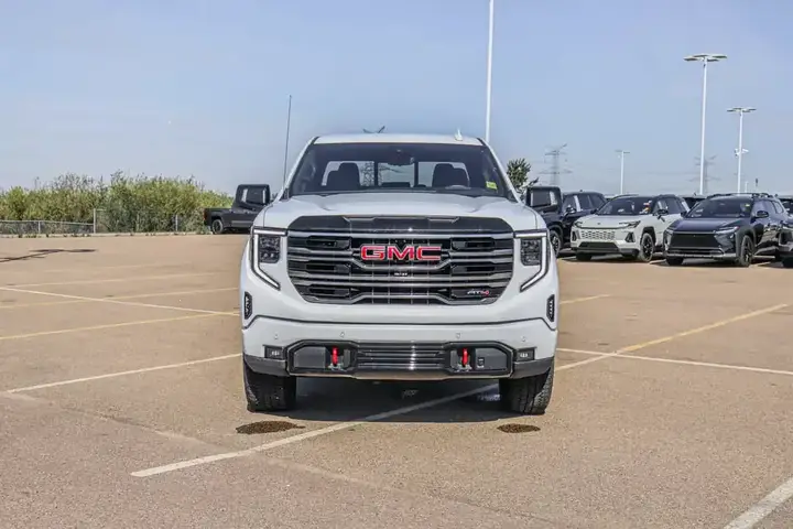 GMC Sierra 1500 2026 photo 3