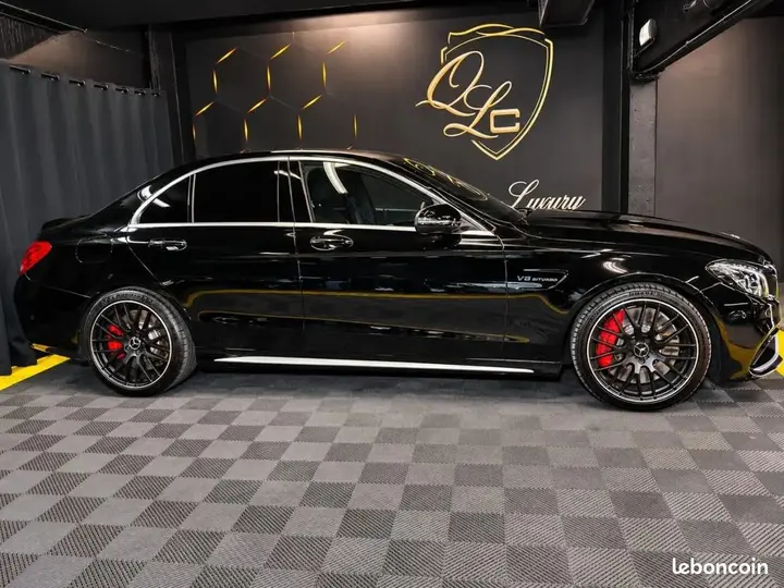 Mercedes-Benz C-Class 2018 photo 2