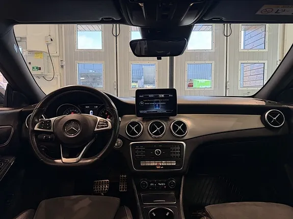 Mercedes-Benz Cla180 2018 photo 5