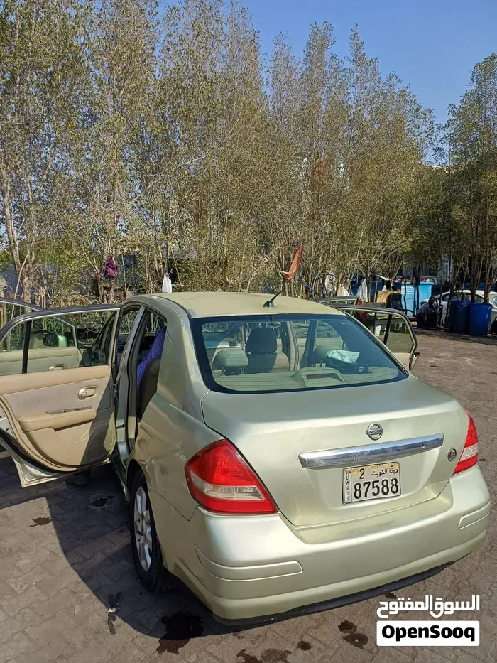 Nissan Tiida 2006 photo 2