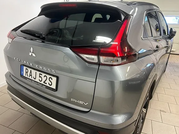 Mitsubishi Eclipse Cross 2023 photo 3