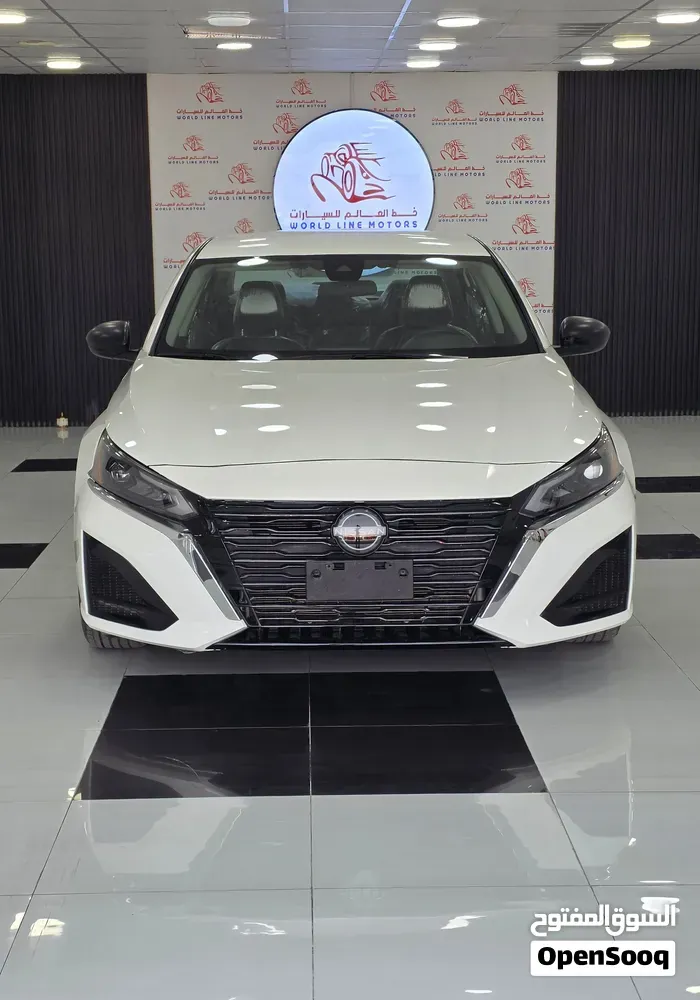 Nissan Altima 2024 photo 2