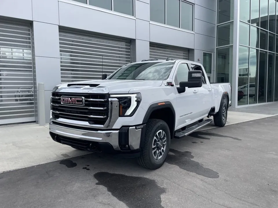 GMC Sierra 3500Hd 2026 photo 4
