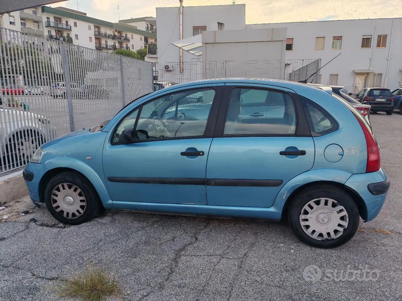 Citroen C3 2002 photo 4