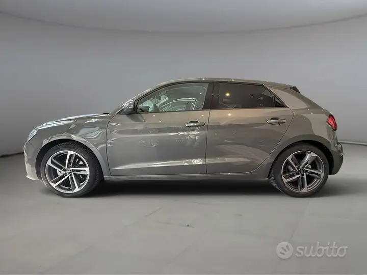 Audi A1 2025 photo 3