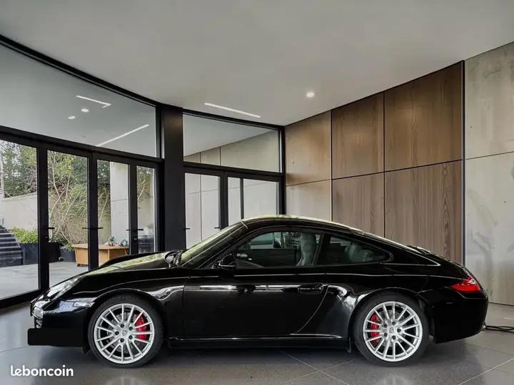 Porsche 911 2010 photo 4