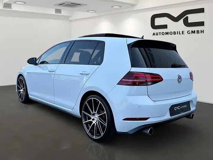 Volkswagen Golf 2017 photo 3