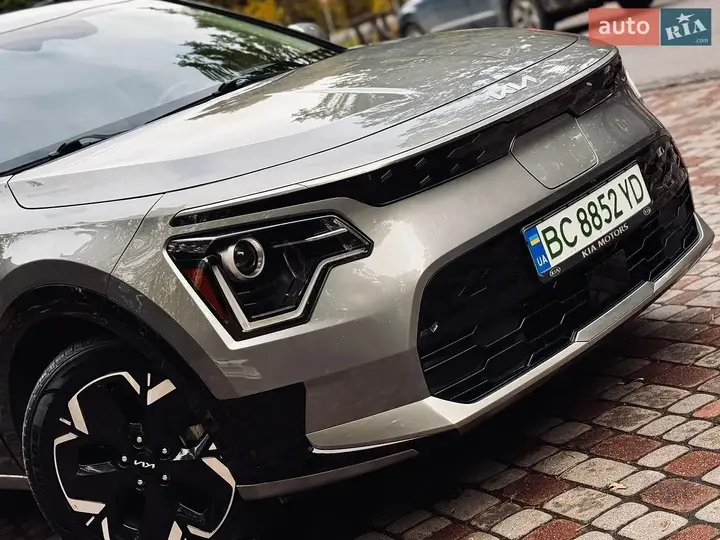 Kia Niro 2023 photo 2