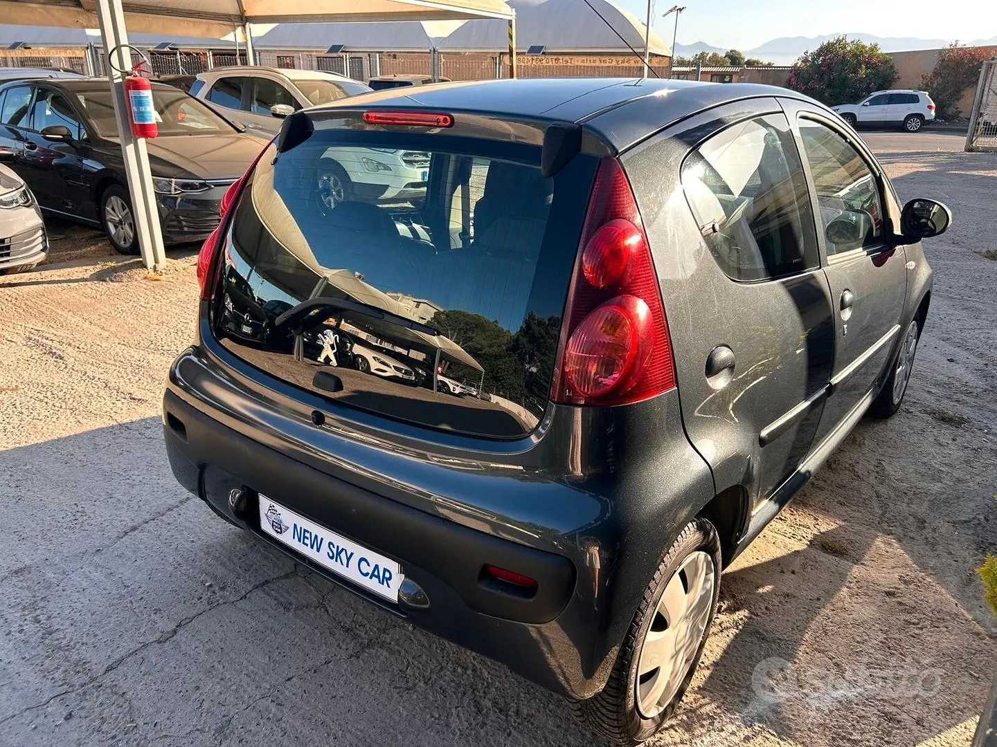Peugeot 107 2013 photo 3
