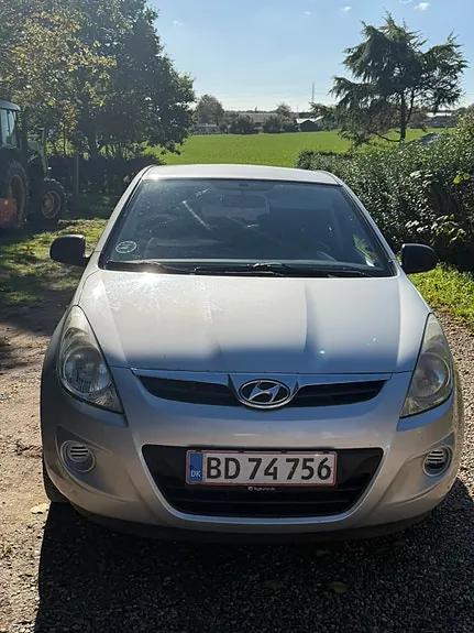Hyundai I20
