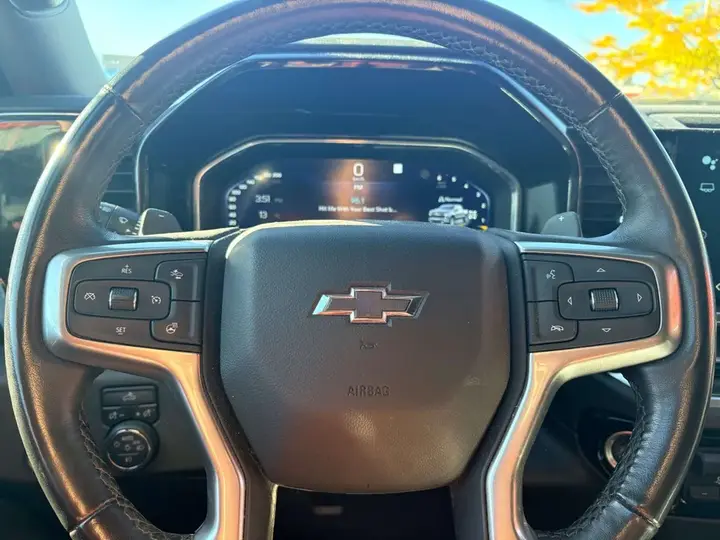 Chevrolet Silverado 1500 2022 photo 2