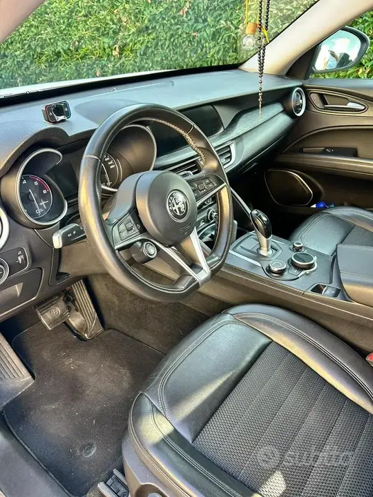 Alfa Romeo Stelvio 2020 photo 5