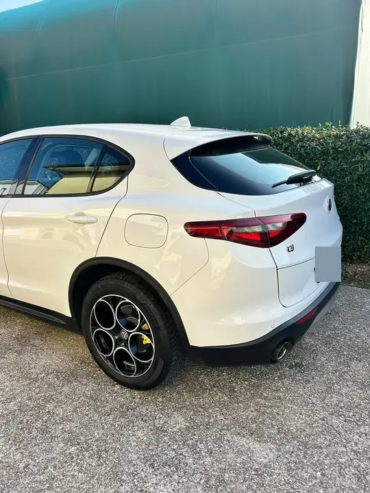 Alfa Romeo Stelvio 2020 photo 3