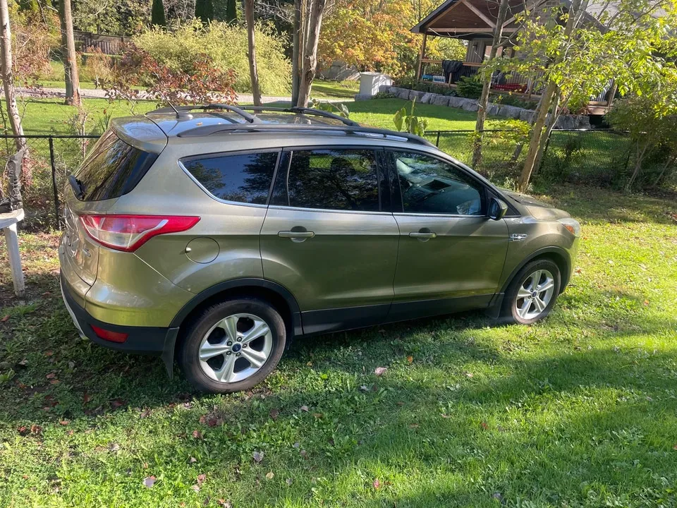 Ford Escape 2014 photo 4