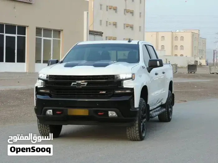 Chevrolet Silverado 2022 photo 4