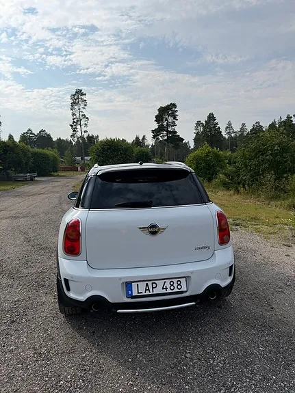 Mini Countryman Cooper S 2011 photo 4