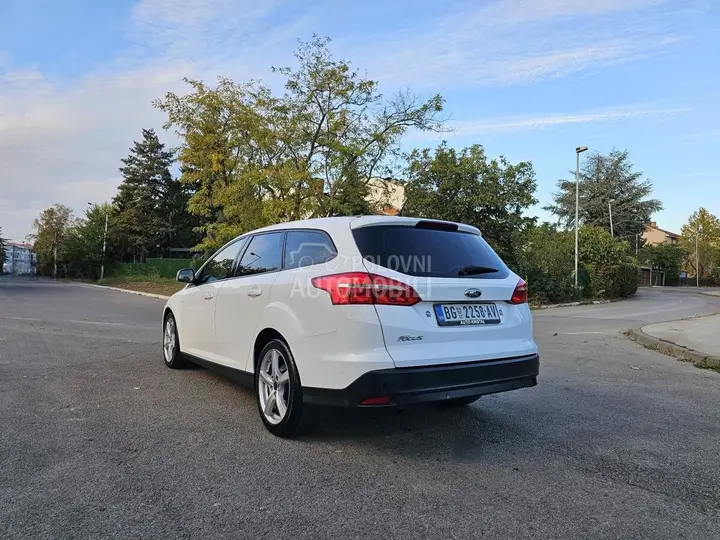 Ford Focus 2017 photo 5