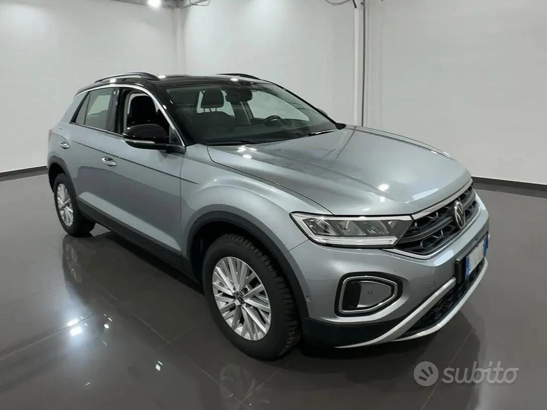 Volkswagen T-Roc 2024 photo 3