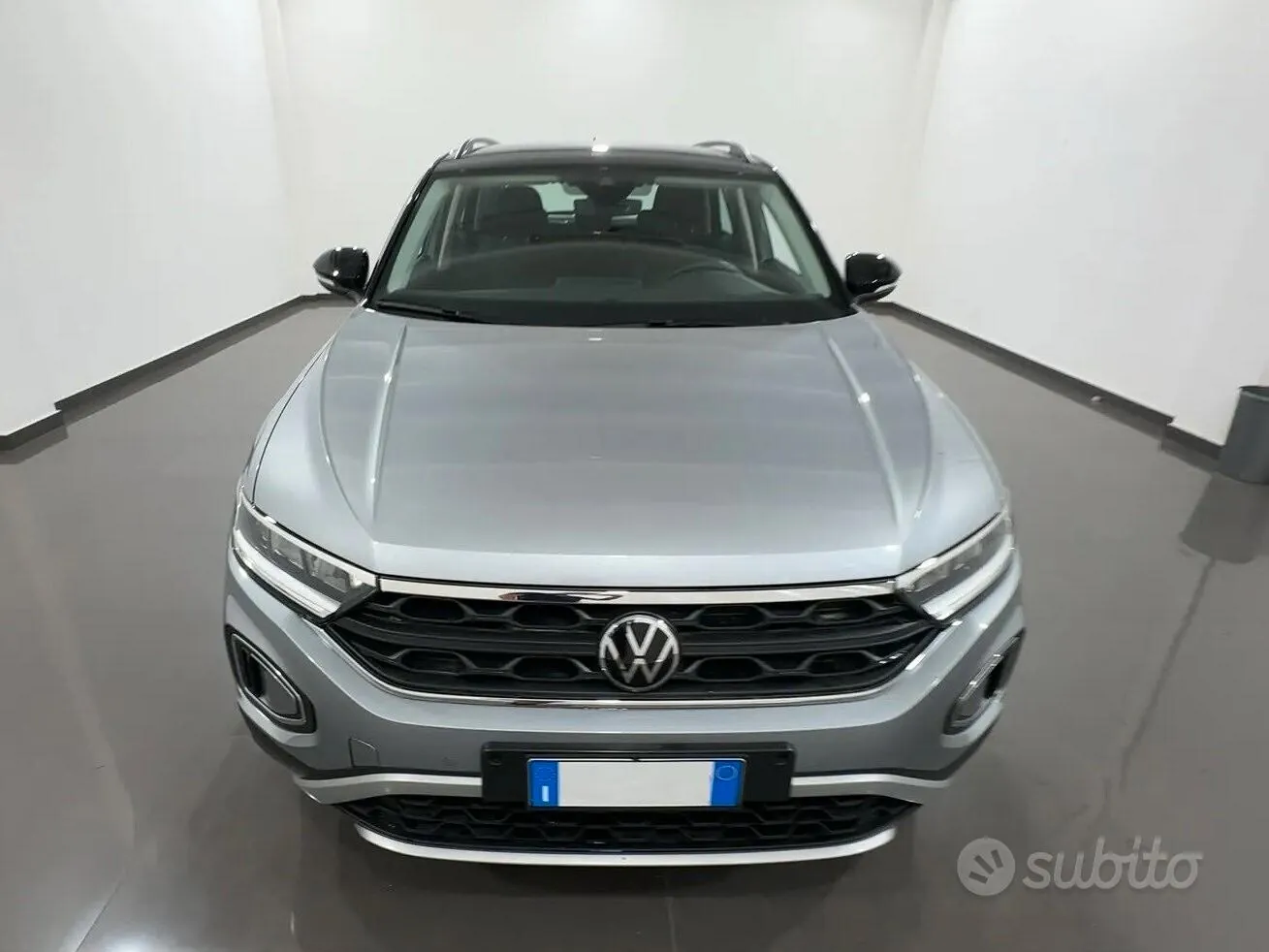 Volkswagen T-Roc 2024 photo 2