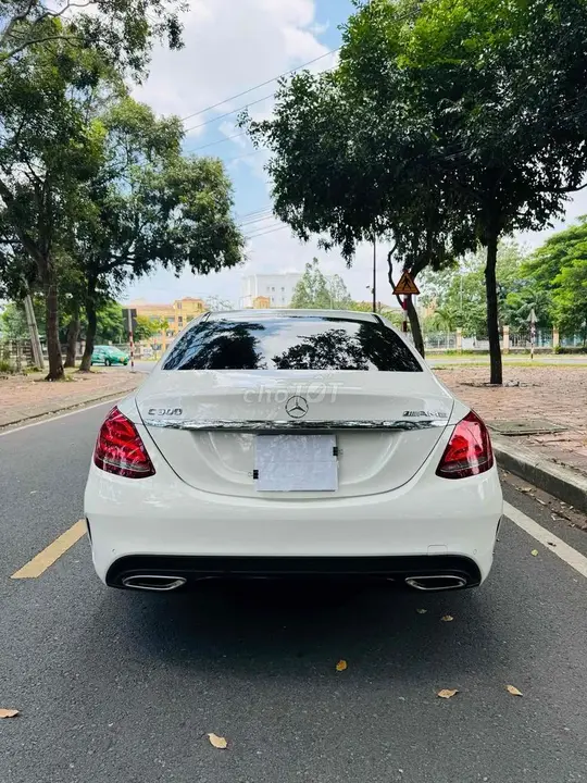 Mercedes-Benz C-Class 2018 photo 4
