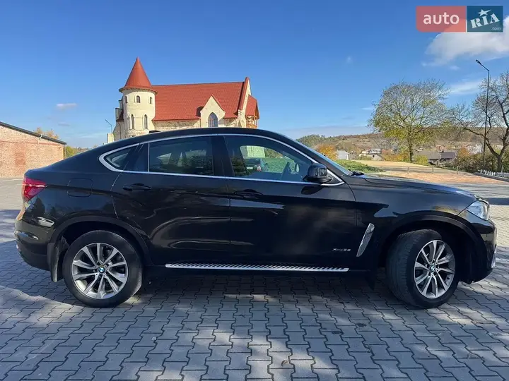 BMW X6 2015 photo 2