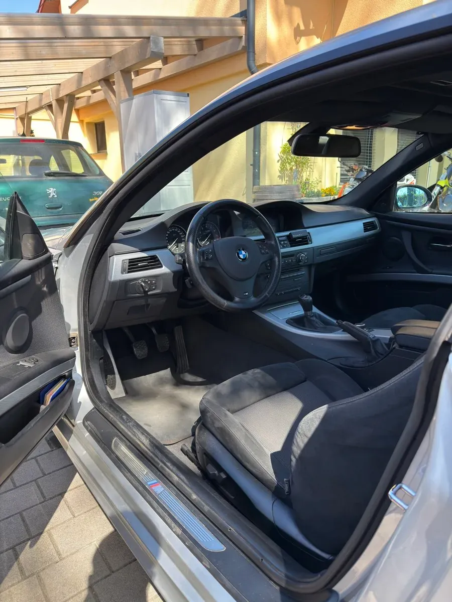 BMW 3 Series 2008 photo 3