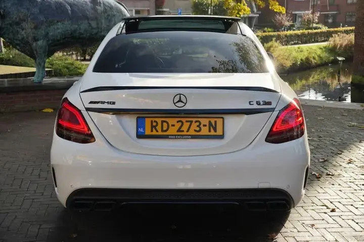 Mercedes-Benz C-Class 2016 photo 4