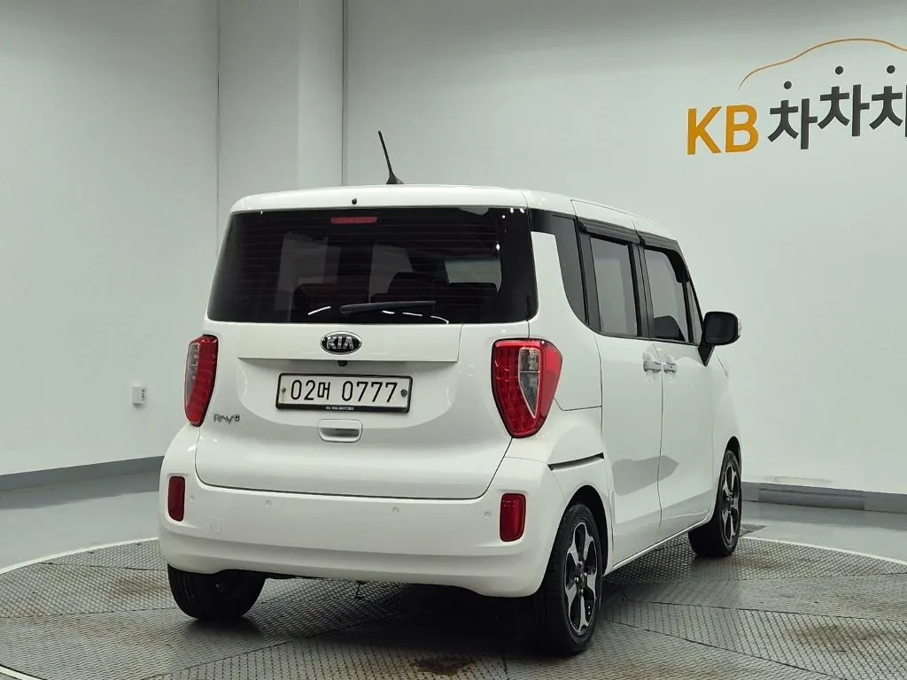 Kia Ray 2014 photo 3