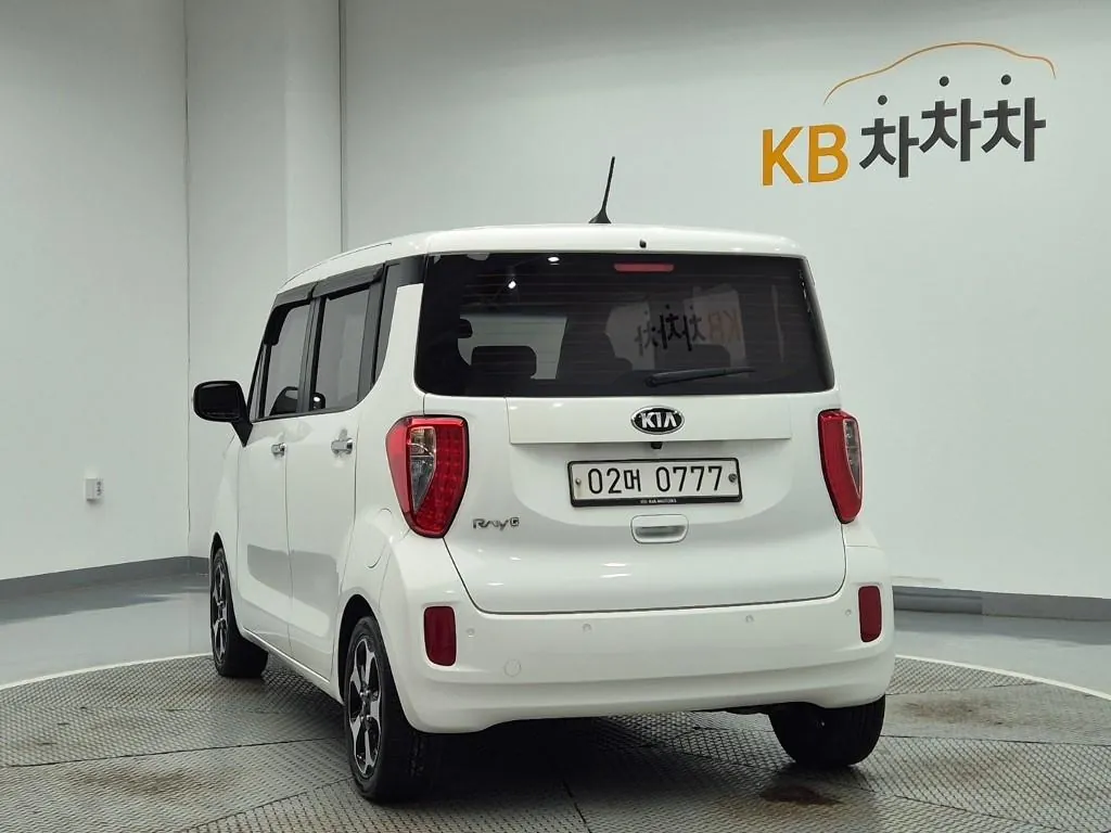 Kia Ray 2014 photo 2