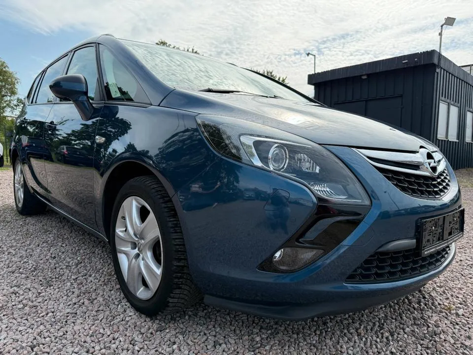 Opel Zafira C