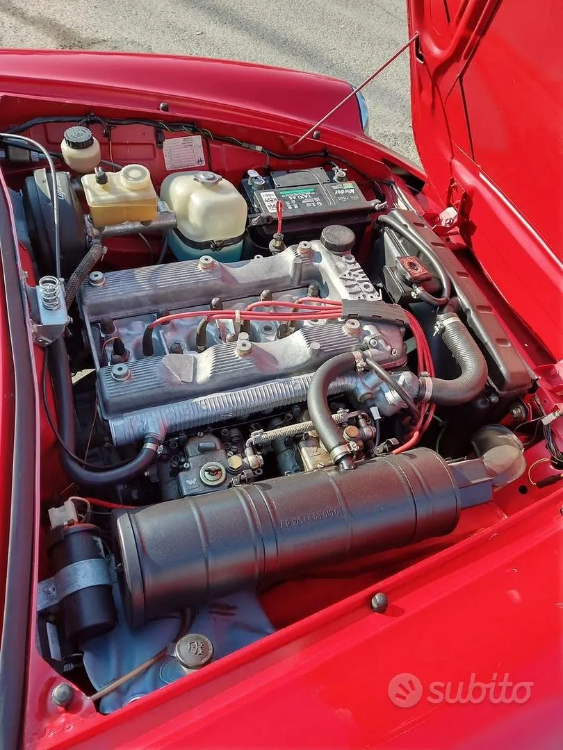 Alfa Romeo Spider 1989 photo 3