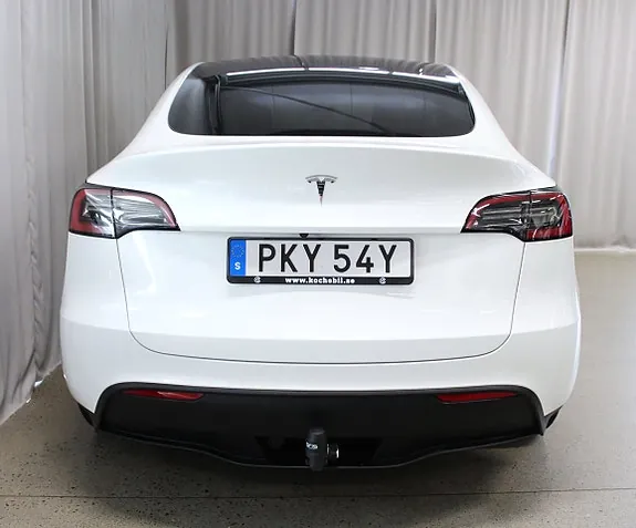 Tesla Model Y 2023 photo 4
