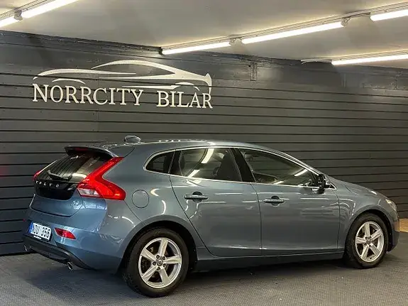 Volvo V40 2013 photo 4