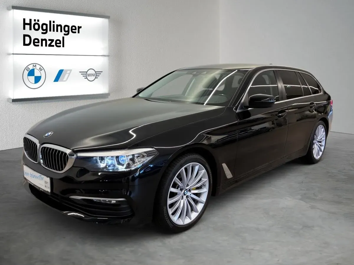 BMW 5 Series 2019 photo 2