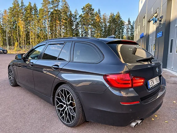 BMW 525D 2011 photo 4