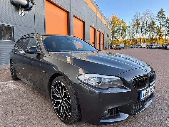 BMW 525D 2011 photo 2