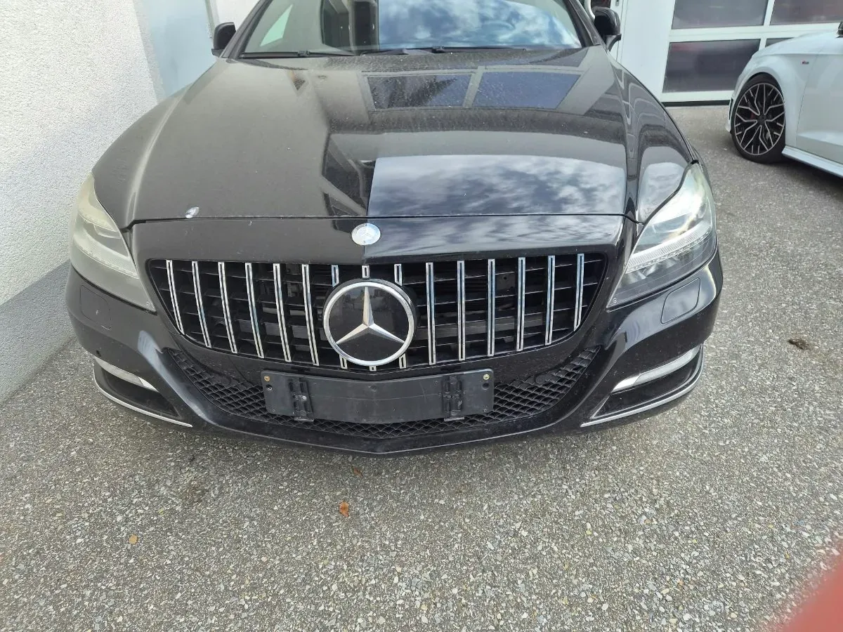 Mercedes-Benz Cls 2012 photo 2