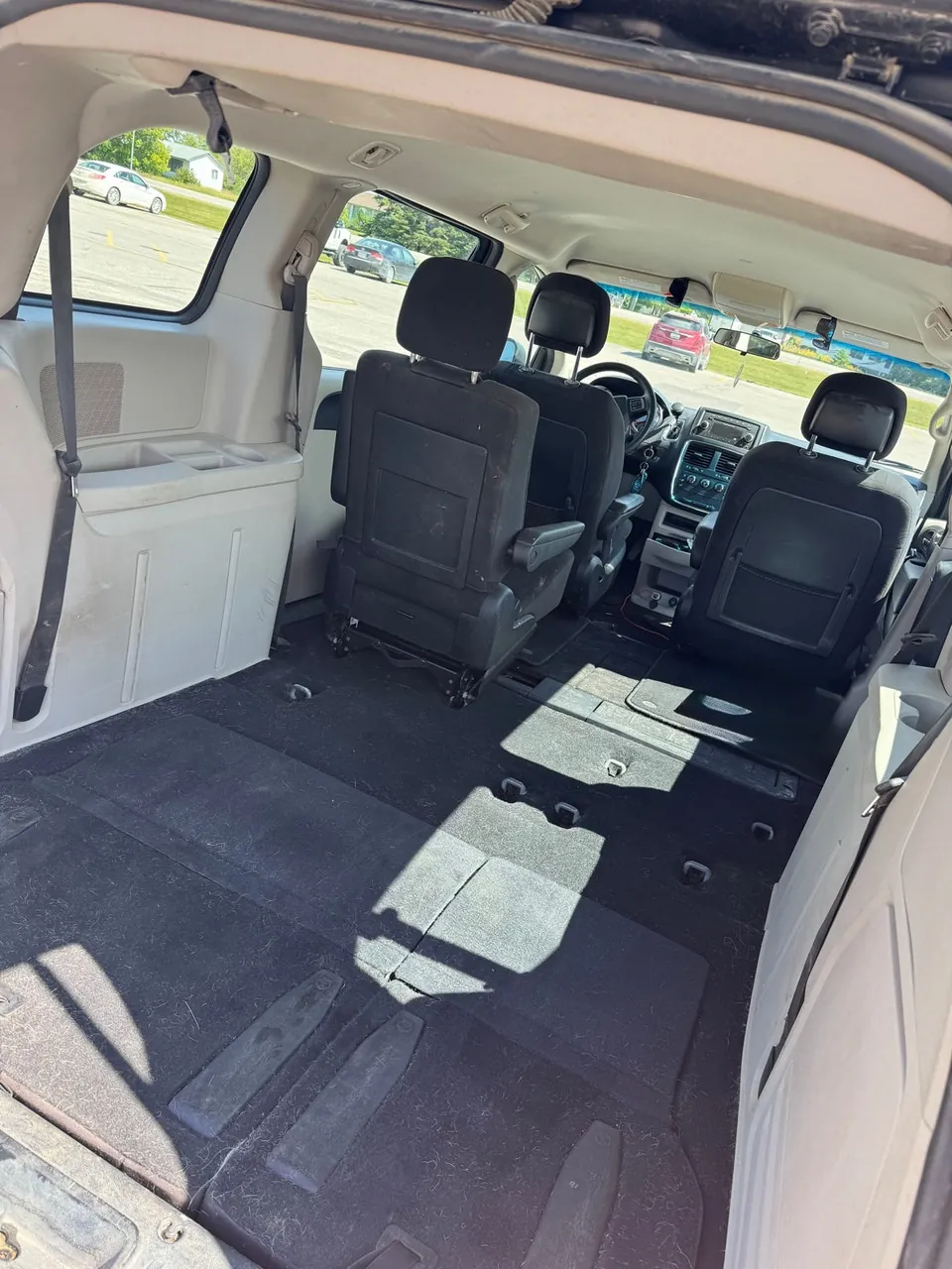 Dodge Grand Caravan 2014 photo 5