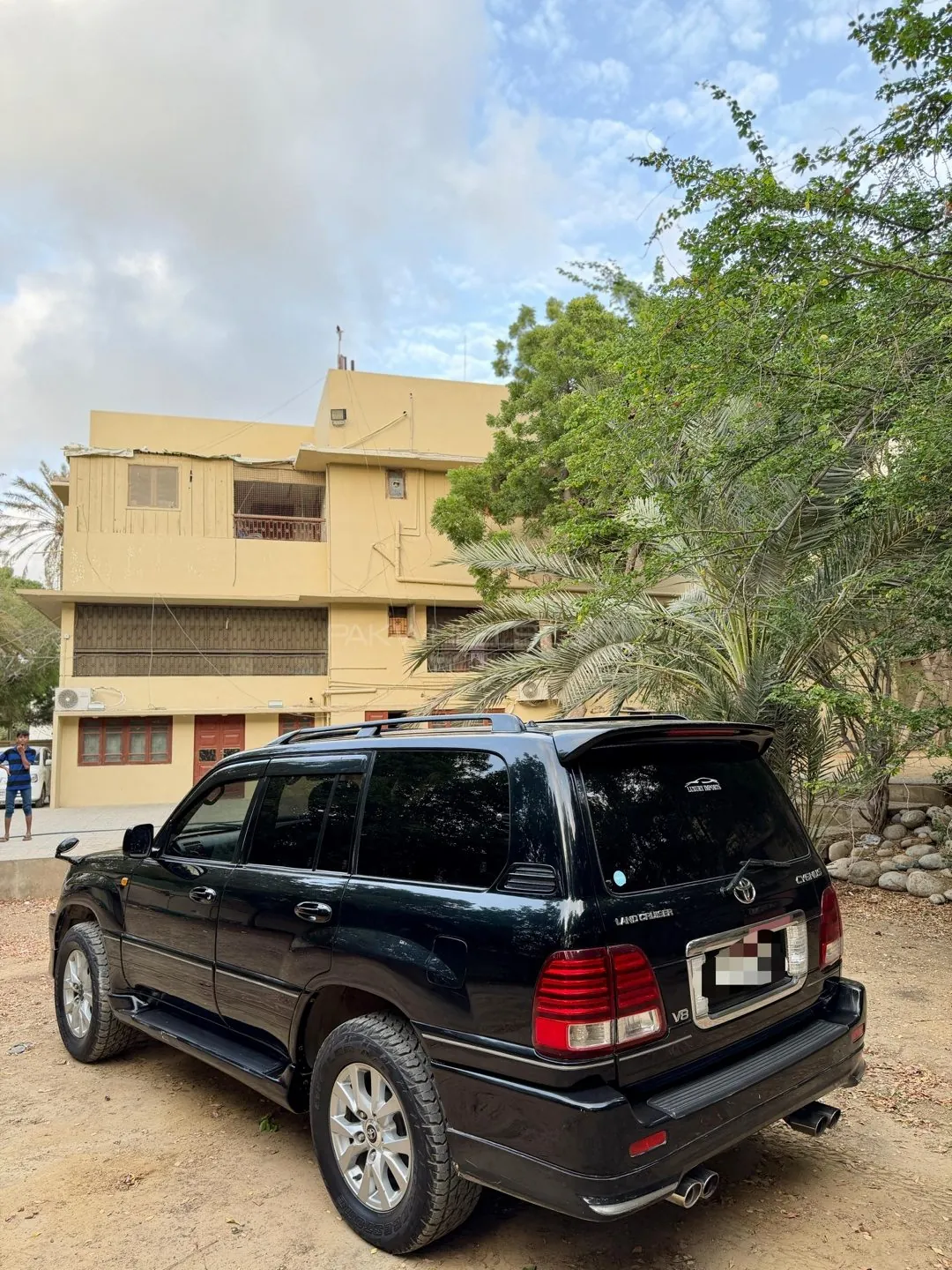 Toyota Land Cruiser