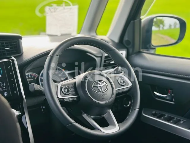 Toyota Roomy 2025 photo 5