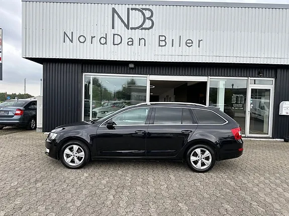 Skoda Octavia 2015 photo 2