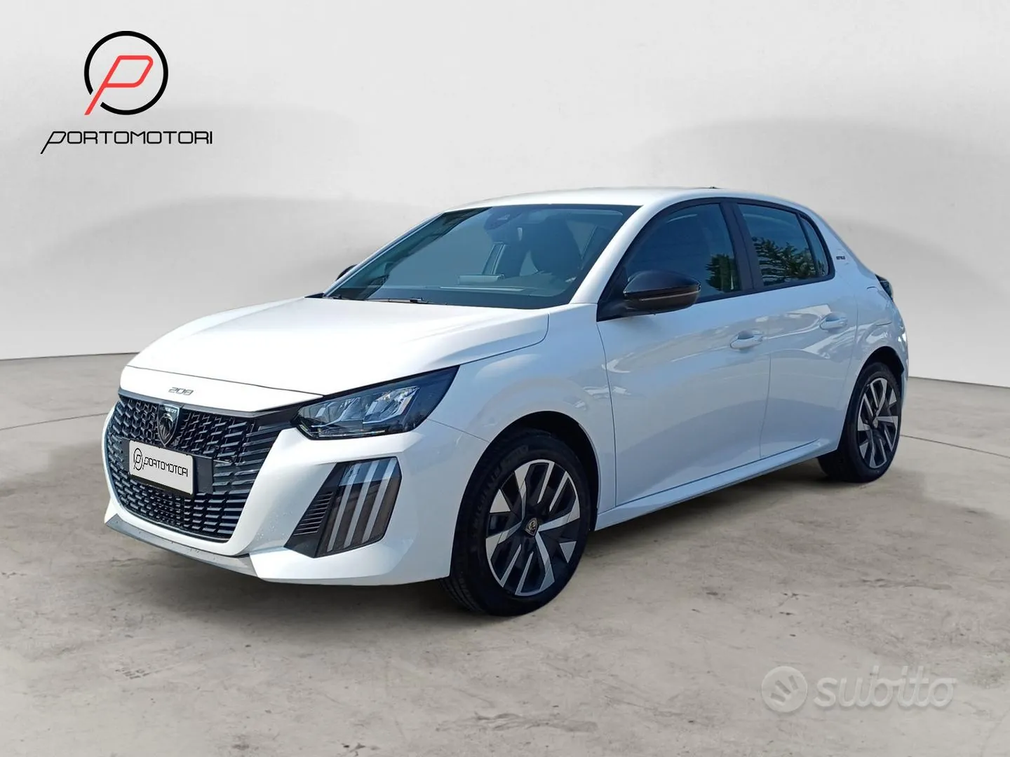 Peugeot E-208