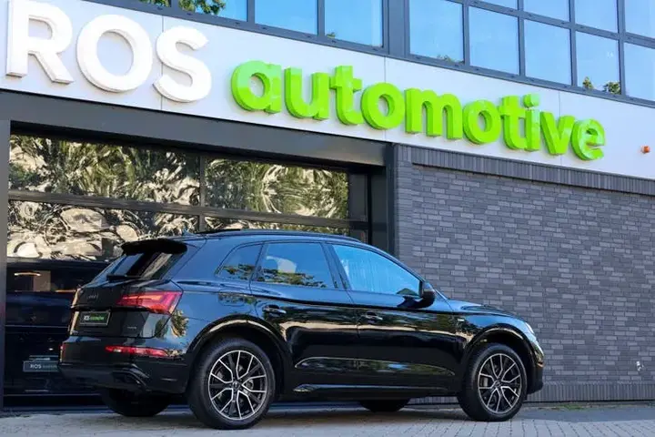 Audi Q5 2024 photo 2